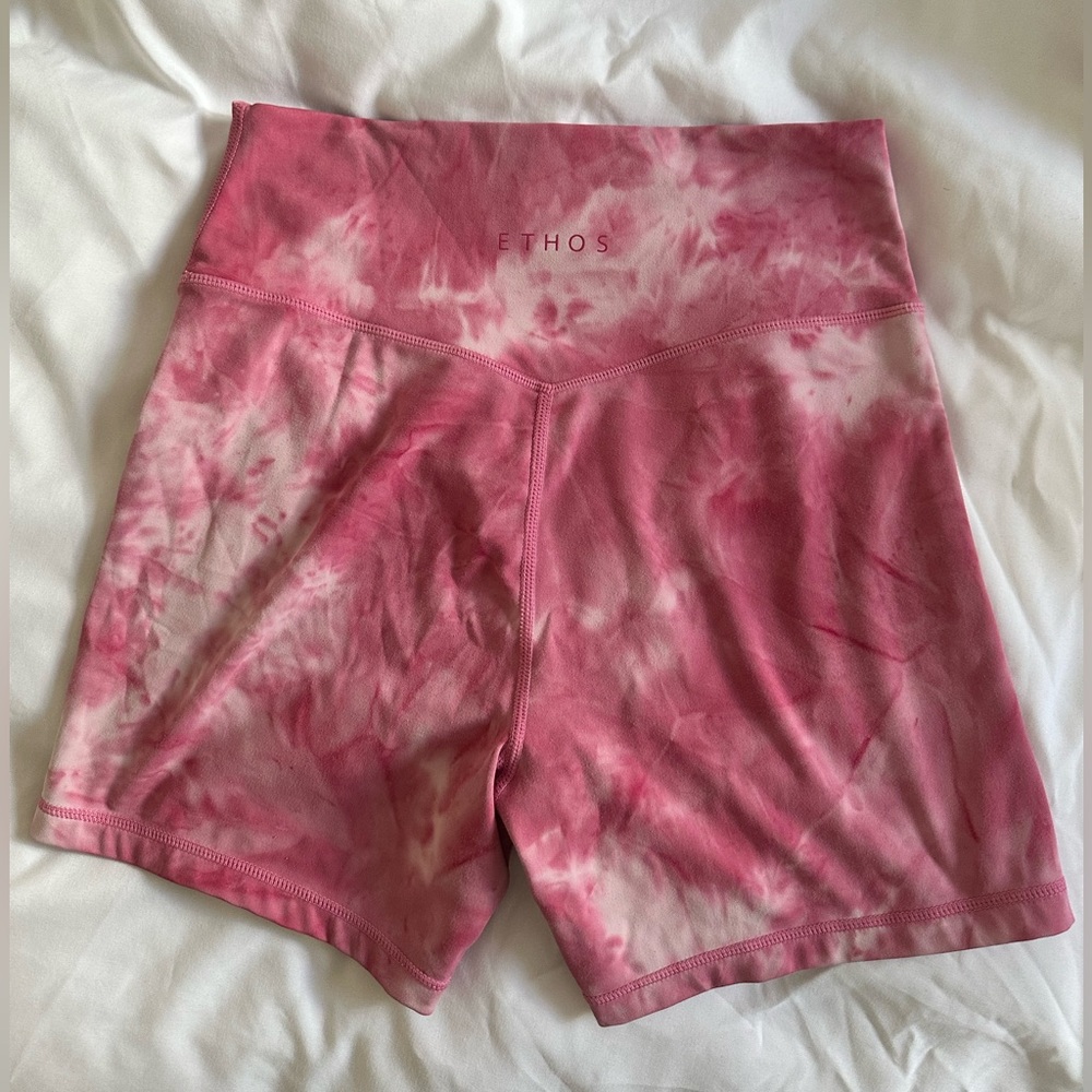 Pink Tie-Dye Women's workout yoga short